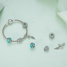 Load image into Gallery viewer, FOREVER QUEEN Four Leaf Clover Charms Bracelet