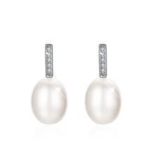 Load image into Gallery viewer, Pearl Earrings