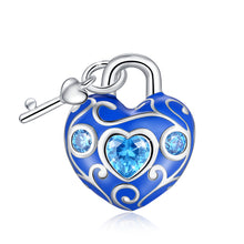 Load image into Gallery viewer, Heart shaped lock beads