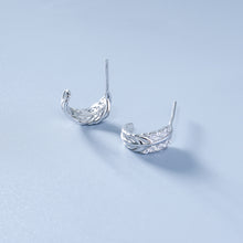 Load image into Gallery viewer, Feather Leaf Earrings