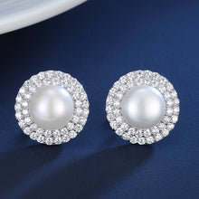 Load image into Gallery viewer, Big Pearl Earrings