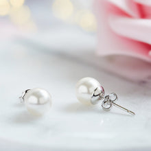 Load image into Gallery viewer, Pearl Earrings