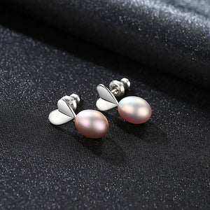 Women’s Round Pearl Ear Stud