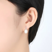 Load image into Gallery viewer, Pearl Earrings