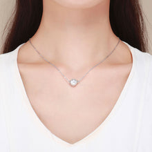 Load image into Gallery viewer, Pearl Clavicle Necklace