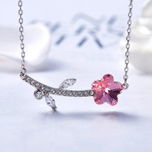 Load image into Gallery viewer, Flower of happiness Crystal Necklace