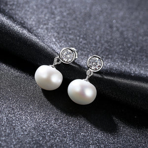 natural freshwater pearl stud earrings