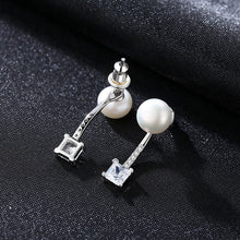 Load image into Gallery viewer, Round Pink Pearl Ear Stud