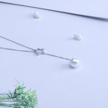 Load image into Gallery viewer, Pearl Pendant Necklace