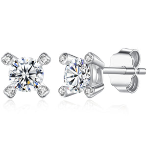 ANNA QUEEN Stud Earrings