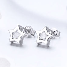 Load image into Gallery viewer, Black Star Earrings