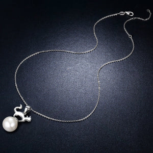 Cat Pearl Pendant Necklaces