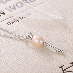 Key Pearl Necklace